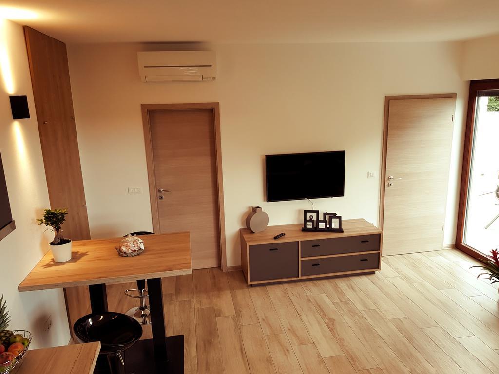Casa Grzina 호텔 로비니 외부 사진